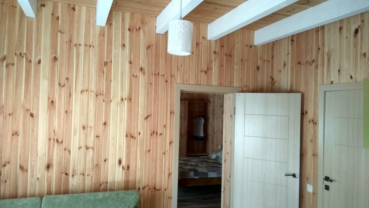 Hotel Eco House Čornomors'k Esterno foto