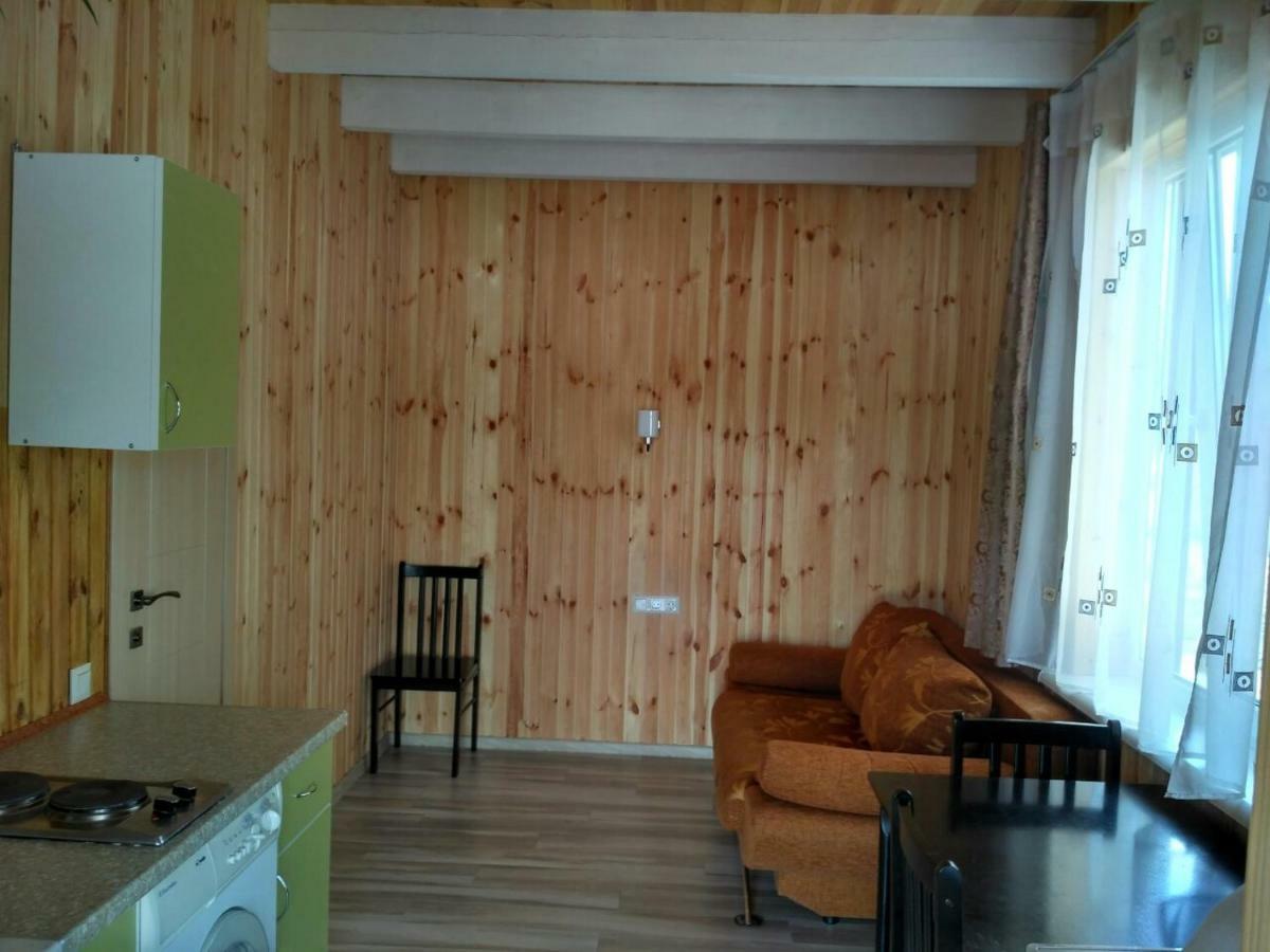 Hotel Eco House Čornomors'k Esterno foto